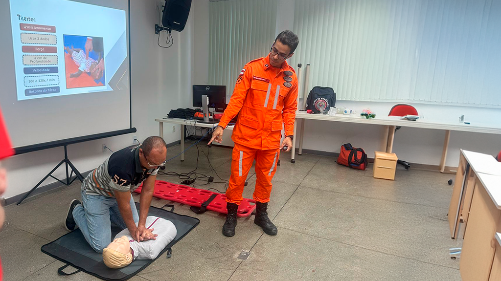 Integrantes das Regionais de Brumado e Jequié participam de curso da brigada de incêndio